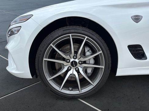 New 2026 Genesis G70 2.5T RWD image 16