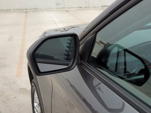 Used 2023 Ford Explorer XLT w/ Equipment Group 202A image 10