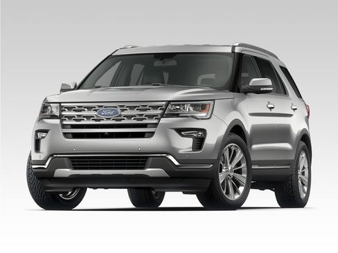 Used 2019 Ford Explorer XLT w/ Class III Trailer Tow Package AWD/4WD image 1