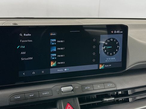 Used 2025 Kia K4 LXS image 21