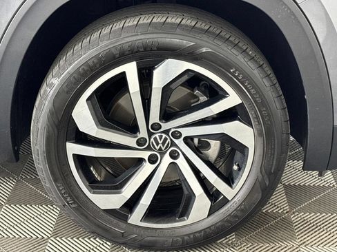 Used 2022 Volkswagen Atlas SEL AWD/4WD image 11