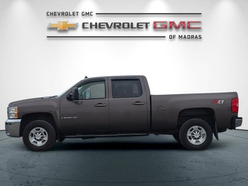 Used 2007 Chevrolet Silverado 2500 LTZ w/ Safety Package image 6