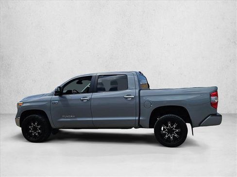 Used 2018 Toyota Tundra Limited w/ Limited Premium Package AWD/4WD image 7