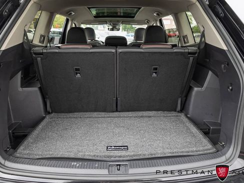 Used 2024 Volkswagen Atlas Peak Edition SEL AWD/4WD image 38