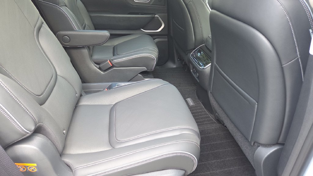 New 2027 INFINITI QX80 Luxe AWD/4WD image 13