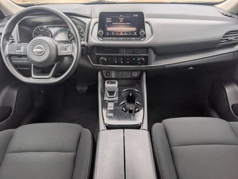 Used 2024 Nissan Rogue S FWD image 24