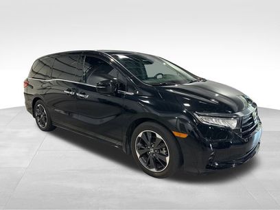 Used 2023 Honda Odyssey Elite
