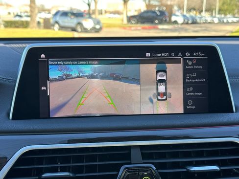 Used 2022 BMW 740i 740i w/ Premium Package image 33