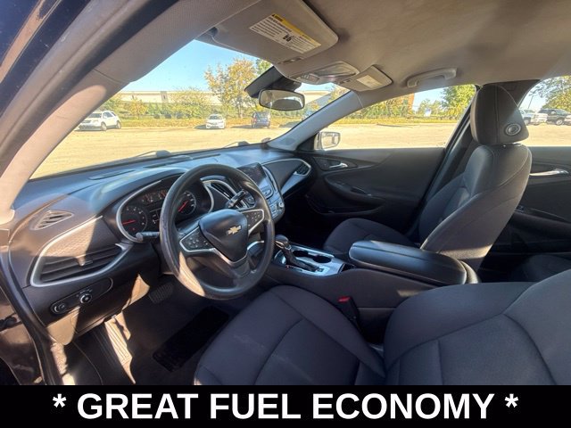 Used 2023 Chevrolet Malibu LT FWD image 21