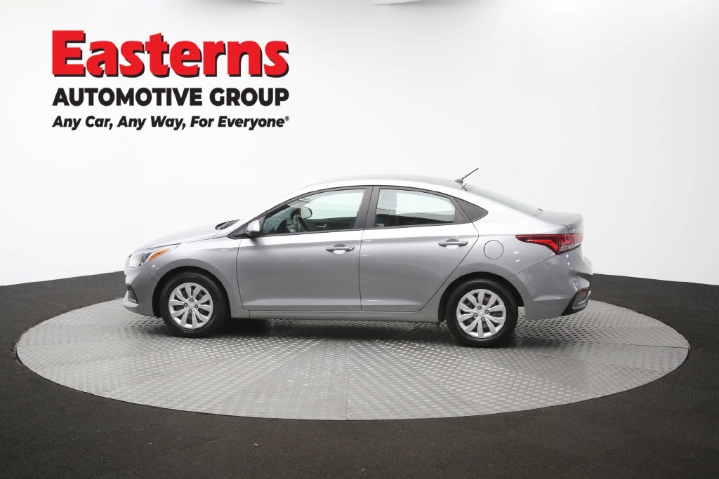 Used 2021 Hyundai Accent SE FWD image 61