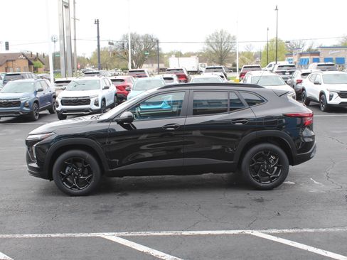 New 2026 Chevrolet Trax LT image 6