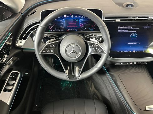 Used 2026 Mercedes-Benz E 450 4MATIC All-Terrain Wagon image 13