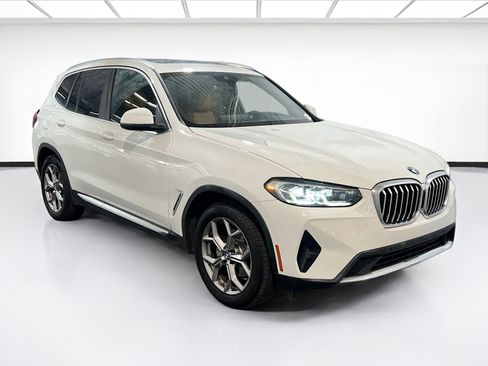 Used 2023 BMW X3 sDrive30i w/ Premium Package image 3