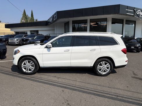 Used 2016 Mercedes-Benz GL 450 4MATIC image 2