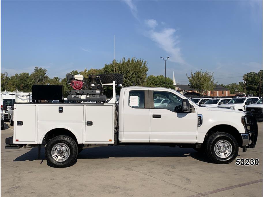 Used 2019 Ford F350 XL w/ XL Value Package AWD/4WD image 5