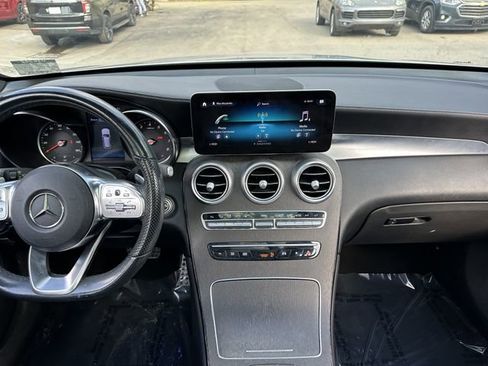 Used 2022 Mercedes-Benz GLC 300 image 17