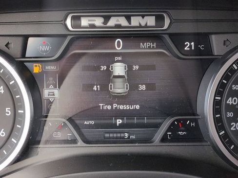 New 2026 RAM 1500 Big Horn AWD/4WD image 29