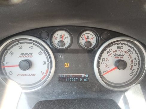 Used 2011 Ford Focus SE w/ 201A Rapid Spec Order Code FWD image 13