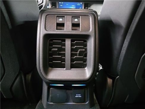 New 2026 Ford Bronco Badlands AWD/4WD image 19