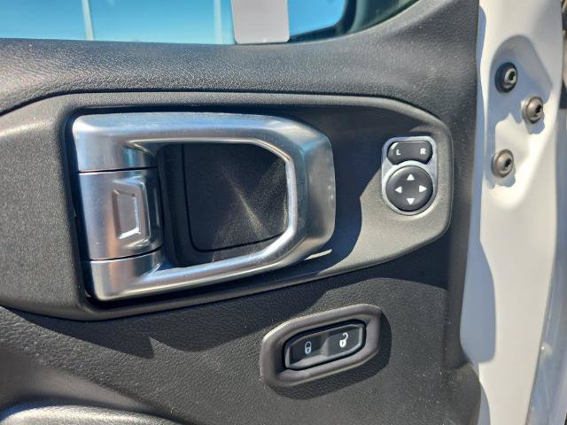 Used 2018 Jeep Wrangler Unlimited Sport S AWD/4WD image 21