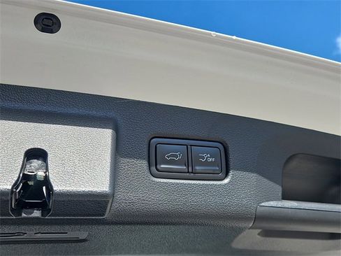 New 2025 Kia Telluride EX image 13