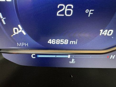 Certified 2022 Chevrolet Suburban LT w/ Luxury Package image 37