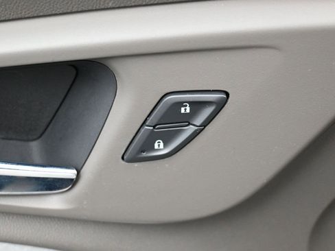 Used 2022 Chevrolet Malibu LS w/ Driver Confidence Package II image 14