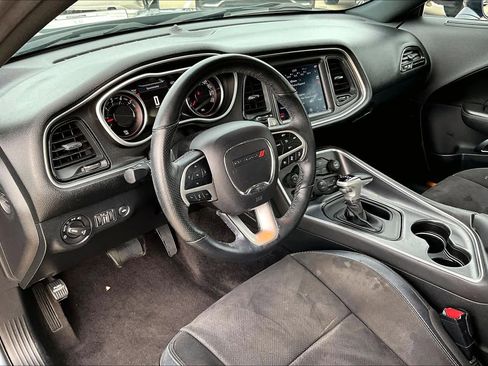 Used 2018 Dodge Challenger R/T Scat Pack image 16