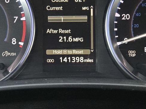Used 2018 Toyota Highlander XLE FWD image 24