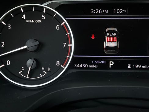 Used 2025 Nissan Rogue SV FWD image 38