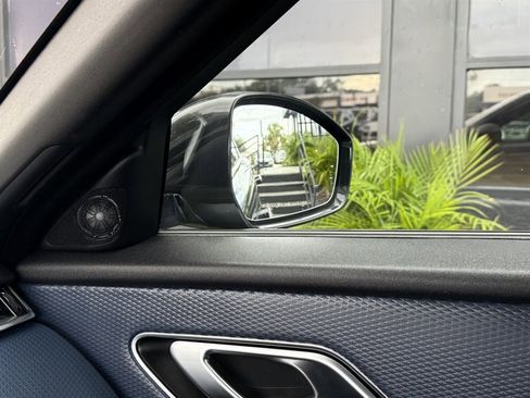 Used 2020 Land Rover Range Rover Velar R-Dynamic S image 30