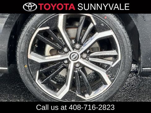 Used 2024 Nissan Altima 2.5 SR FWD image 12