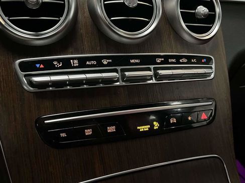 Certified 2022 Mercedes-Benz GLC 300 4MATIC image 29