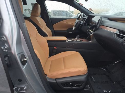 Used 2023 Lexus RX 350 Premium w/ Cold Area Package FWD image 8
