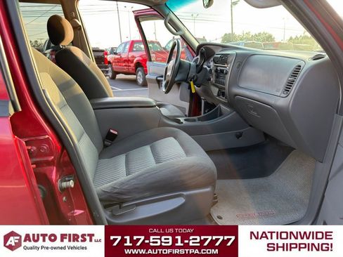 Used 2004 Ford Explorer Sport Trac XLS image 16