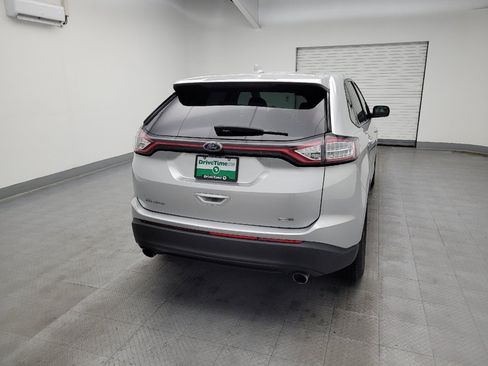 Used 2018 Ford Edge SE AWD/4WD image 7