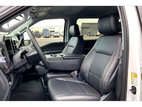 New 2026 Ford F350 Lariat w/ FX4 Off-Road Package AWD/4WD image 10