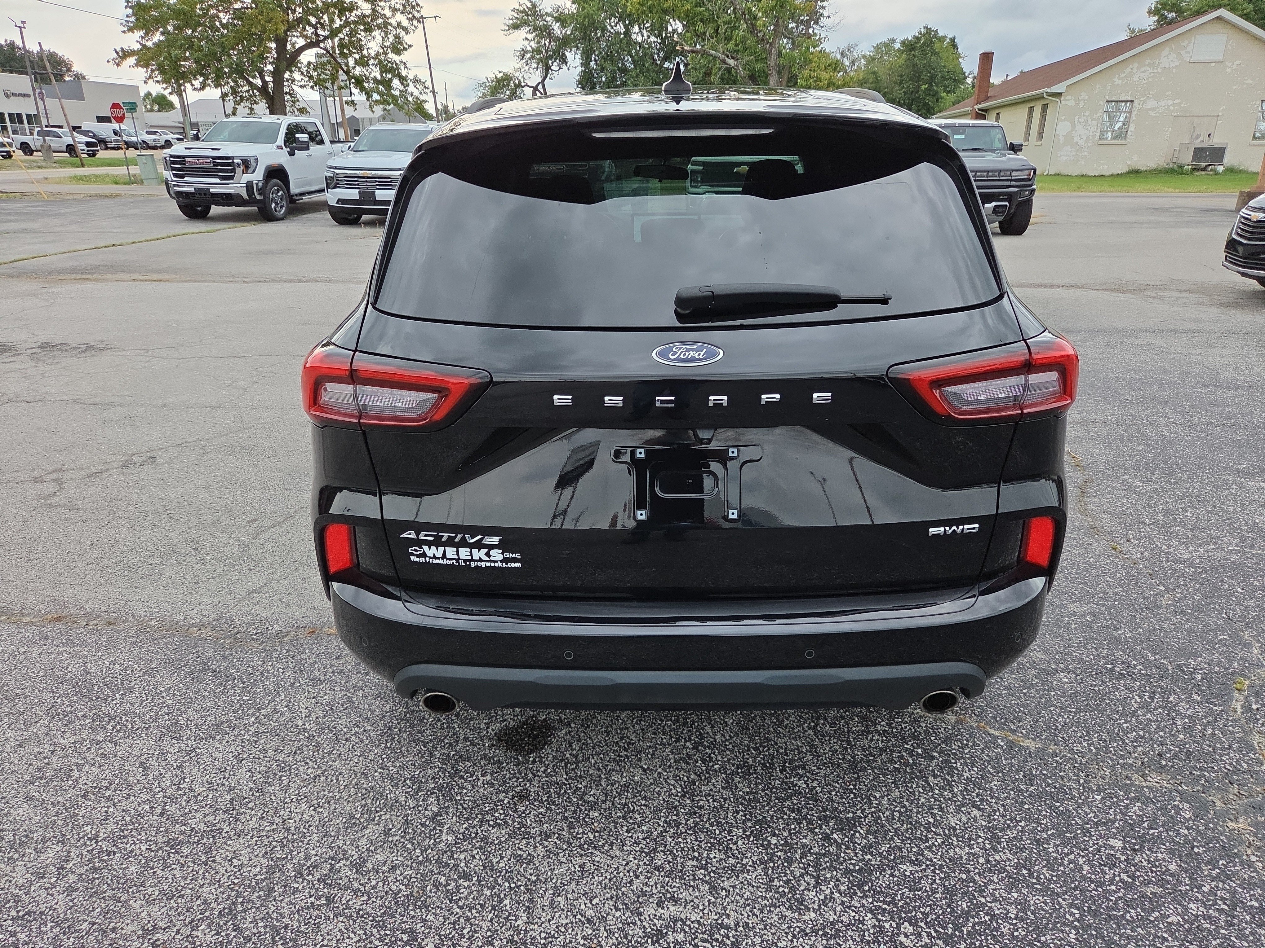 Used 2024 Ford Escape ST-Line w/ Tech Pack #1 AWD/4WD image 4