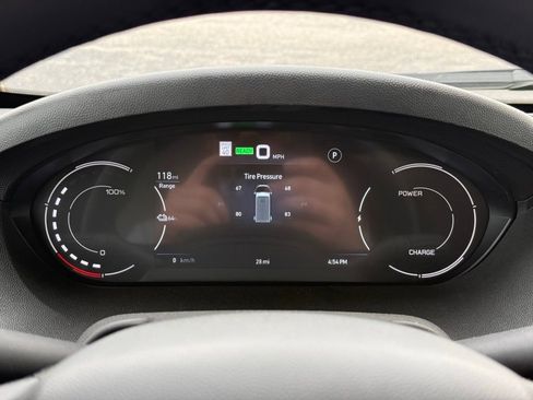 New 2024 RAM ProMaster 3500 w/ Delivery Van Package image 10