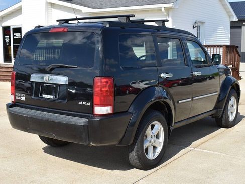 Used 2007 Dodge Nitro SLT AWD/4WD image 3