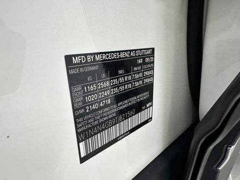 New 2026 Mercedes-Benz GLA 250 image 36