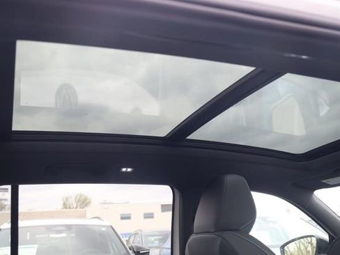 New 2026 Volkswagen Tiguan SE R-Line image 20