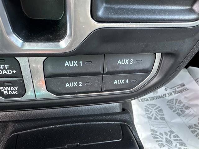Used 2026 Jeep Wrangler Unlimited Rubicon AWD/4WD image 14