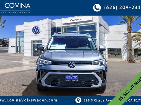 New 2025 Volkswagen Taos SE image 2