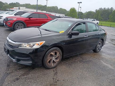 Used 2016 Honda Accord LX image 7