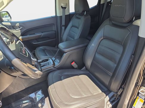 Used 2019 GMC Canyon Denali AWD/4WD image 14