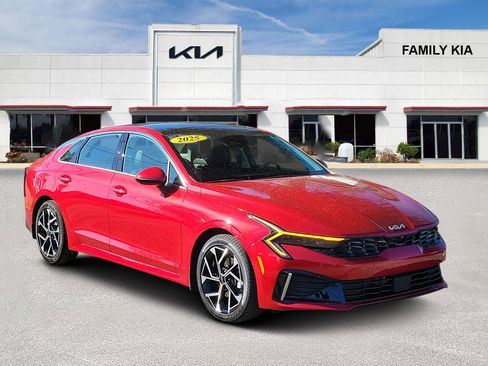 Used 2025 Kia K5 EX image 1