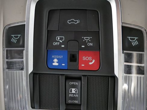 Used 2022 RAM 1500 Laramie image 43