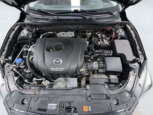 Used 2017 MAZDA MAZDA3 Grand Touring w/ Premium Equipment Package FWD image 12