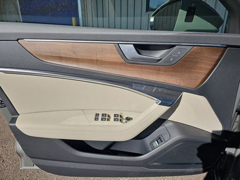Used 2025 Audi A6 Premium Plus image 28